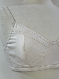 Amrapali, the crop top bra in organic cotton
