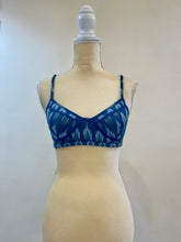 Load image into Gallery viewer, Amrapali, the crop top bra in Ikkat