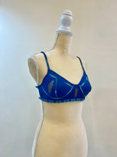 Load image into Gallery viewer, Amrapali, the crop top bra in Ikkat